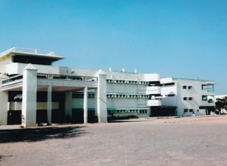 Ajmera Mukesh Nemichand Bhai English Medium School campus