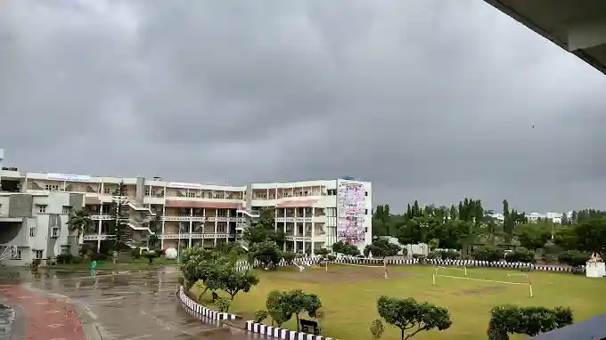 Shri Swaminarayan Mission School campus 2