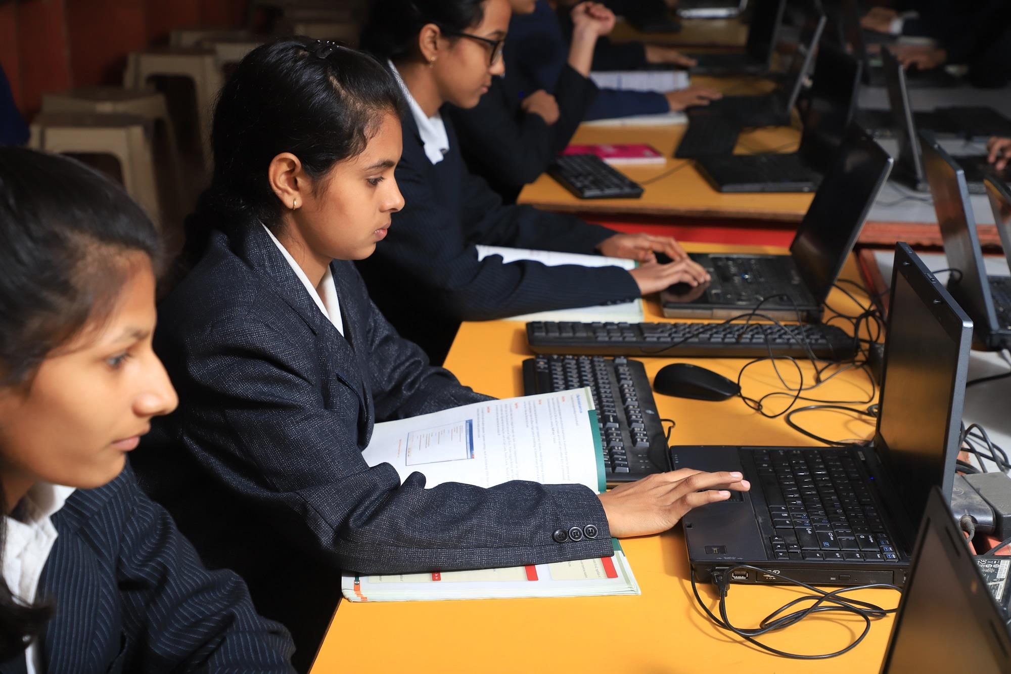 Pratap Singh Memorial Sr. Sec. School campus 5