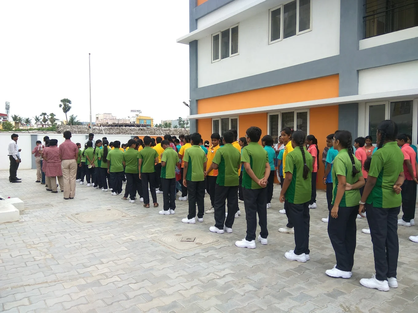 Narayana E-Techno School, No.51, Sholinganallur Main Rd, behind Pushkar Ramaniyam Apartment, New Kumaran Nagar, Sholinganallur campus 5