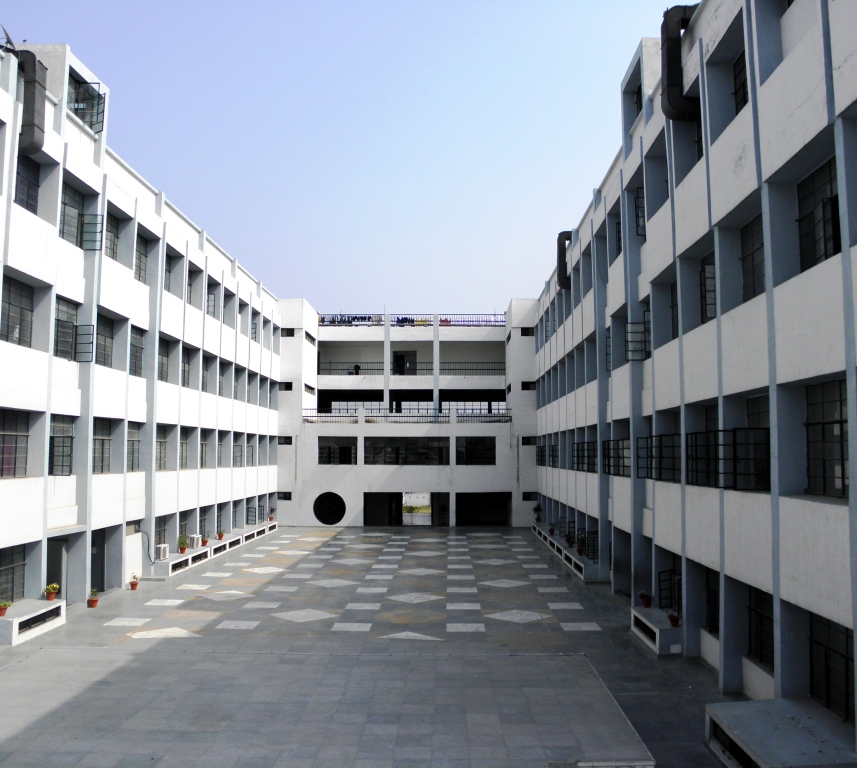 Jagran Public School campus 6