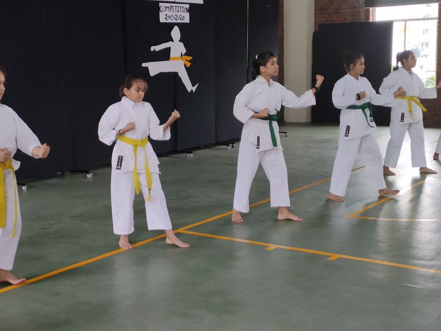 Gyananda All Girls School campus 5