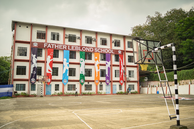 Father Leblond School campus 1