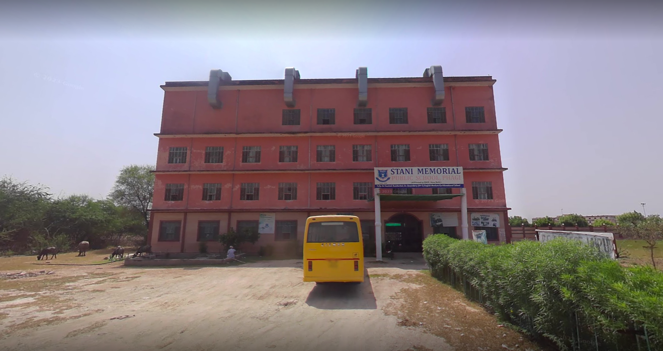 Stani Memorial Public School campus 1