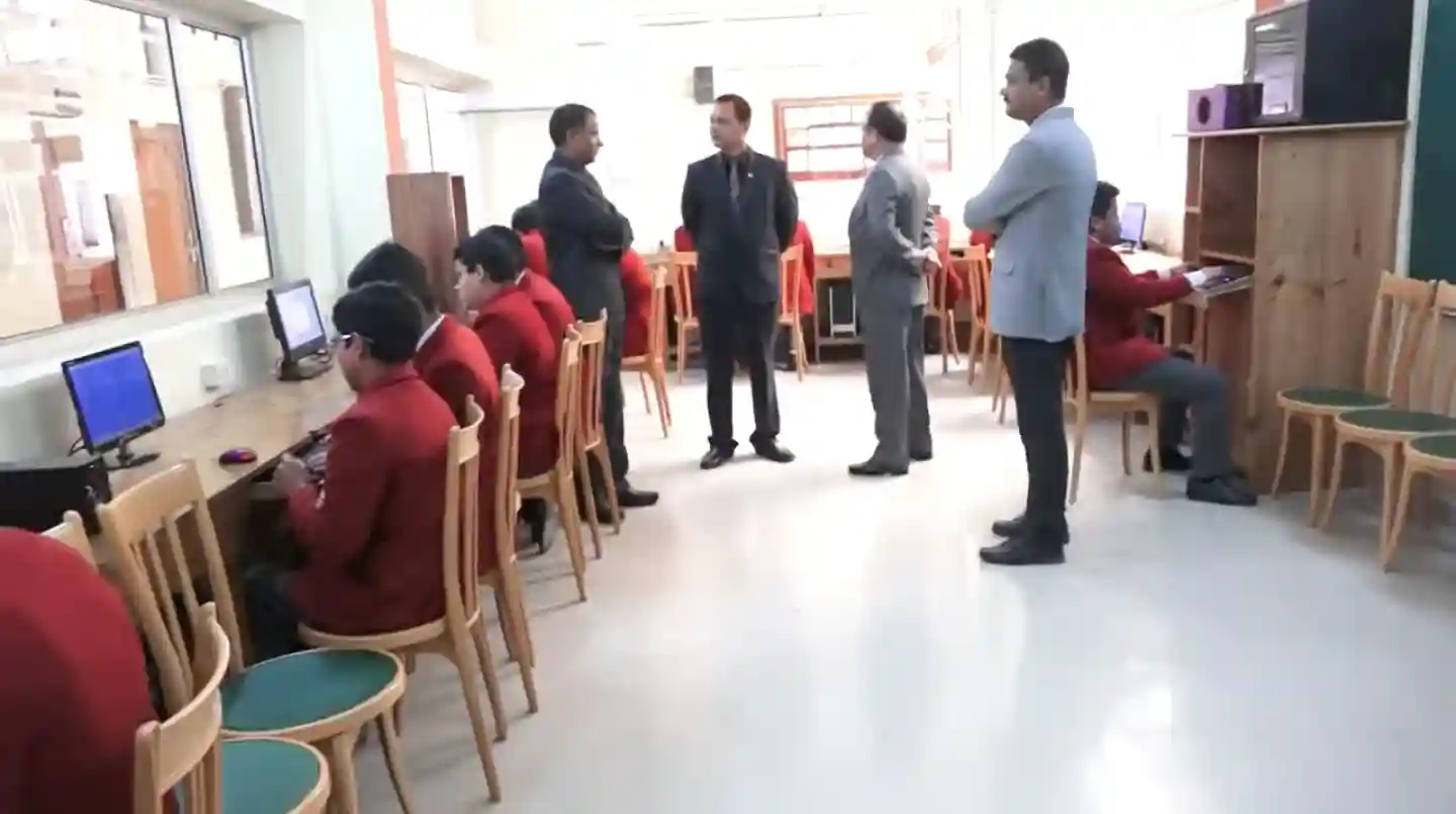 Lakes International School campus 5