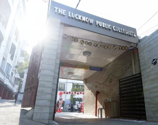 The Lucknow Public Collegiate, 3, Jopling Rd, Picup Colony campus 3