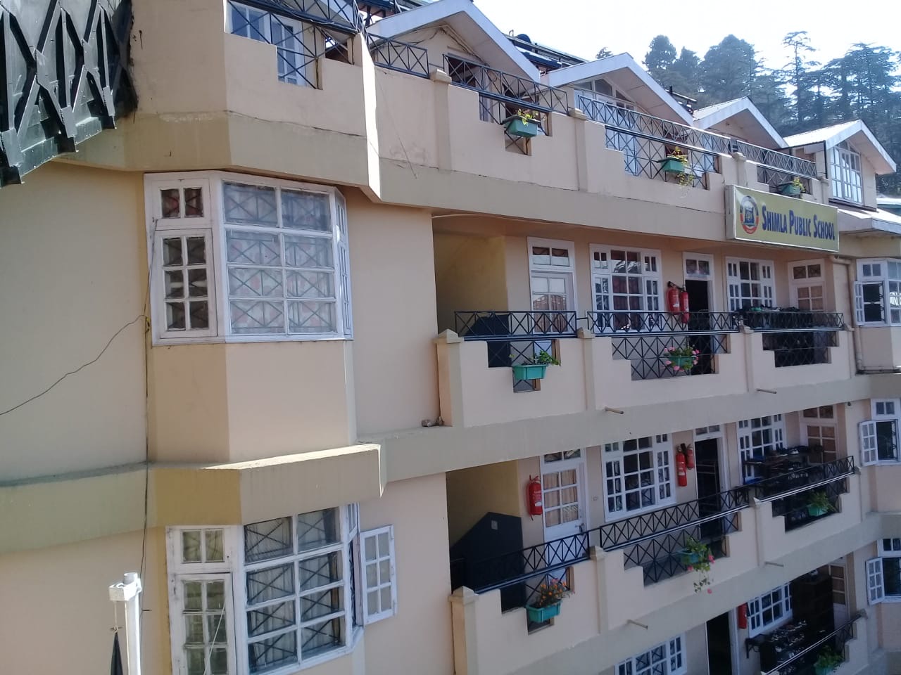 Shimla Public School campus 1
