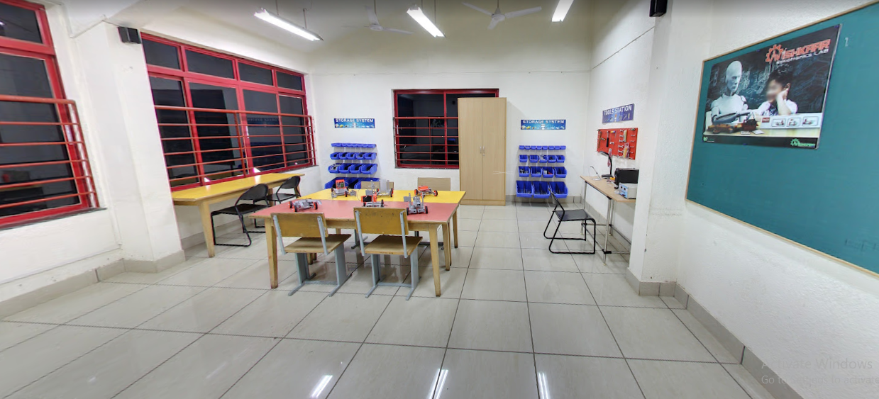 The Cathedral Vidya School campus 4