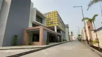 Delhi World Public School campus 5