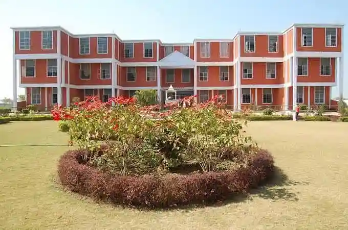 Gurukul Rewa Senior Secondary School campus 3