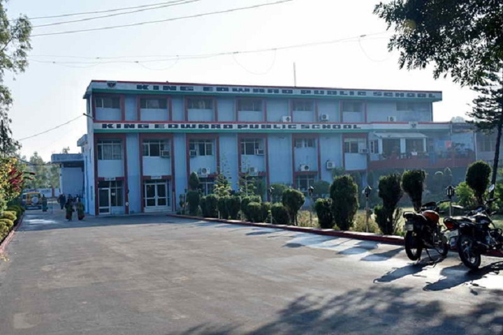 King Edward Public School campus 2