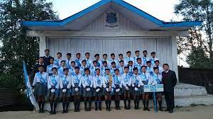 Lewis English School campus 4