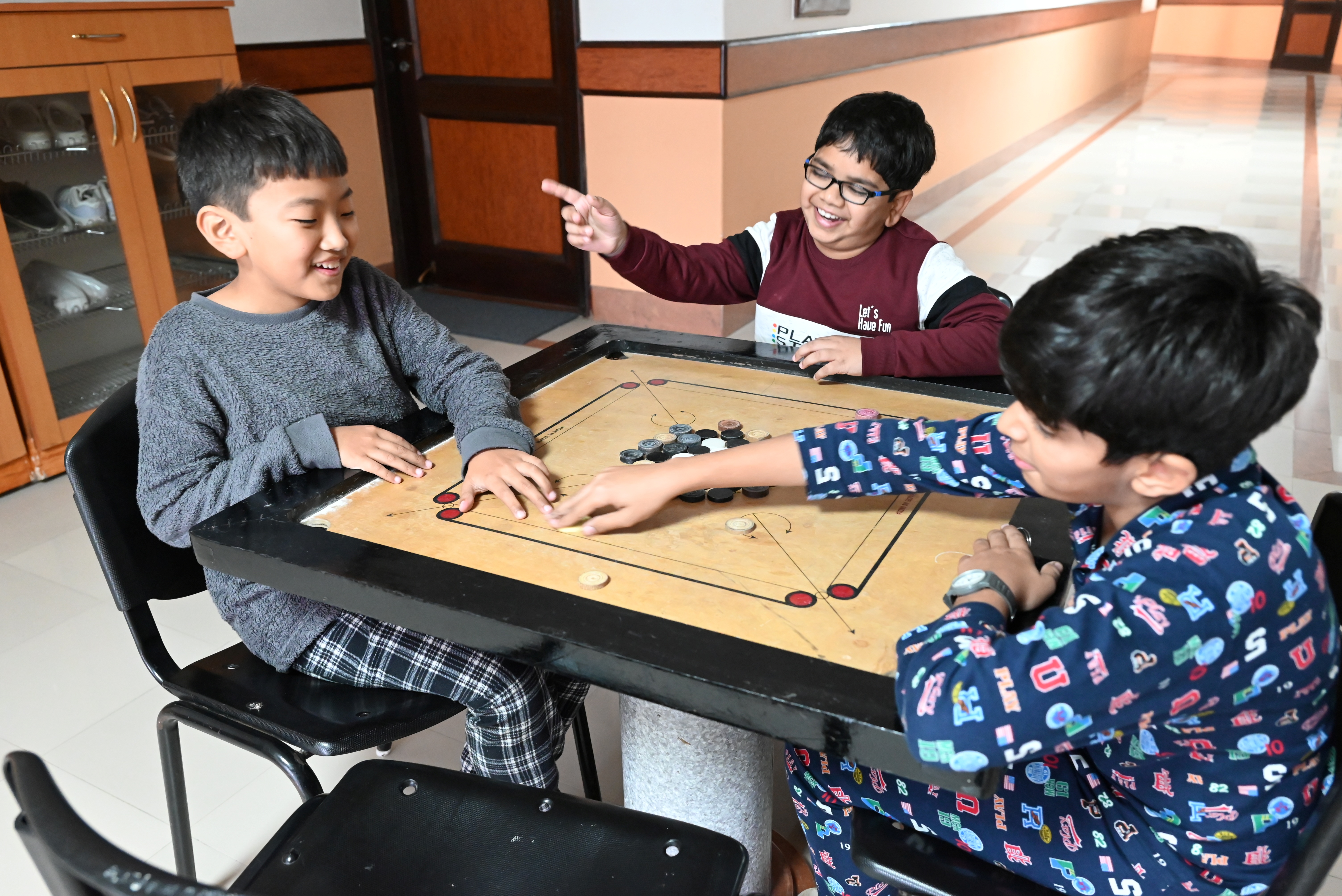 Hi-Tech Modern Residential High School campus 3