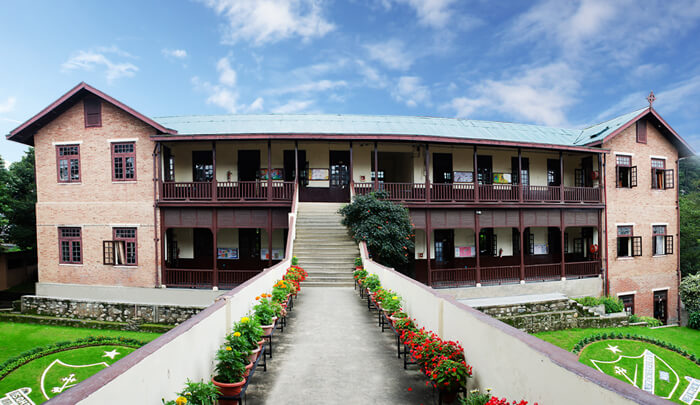 St. Edwards School campus 1