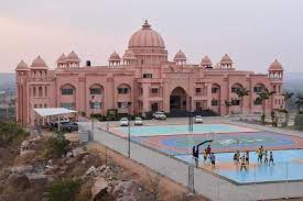 Shri Neelkanth Vidyapeeth International School campus 4