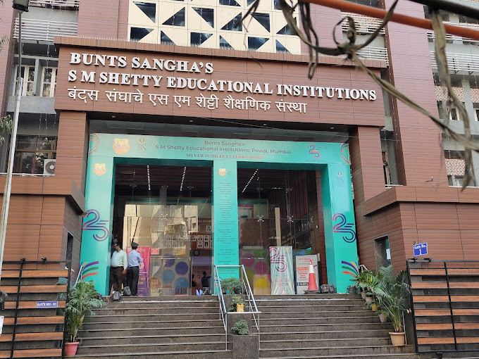 S.M.Shetty High School And Junior College campus 1