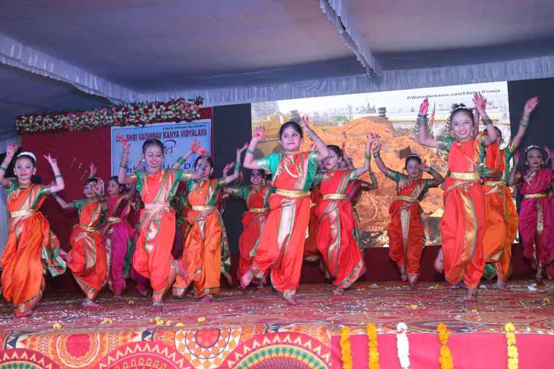 Shri Vaishnav Kanya Vidyalaya campus 6