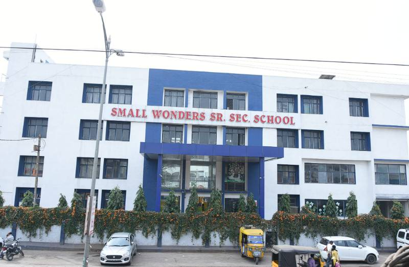 Small Wonders School campus 4