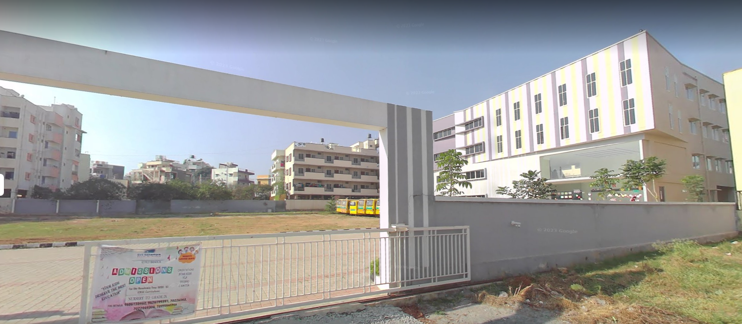 Sri Chaitanya School, Door No. 32-1, Maruthi Layout, Near Shiva Temple, Kudlu campus 1