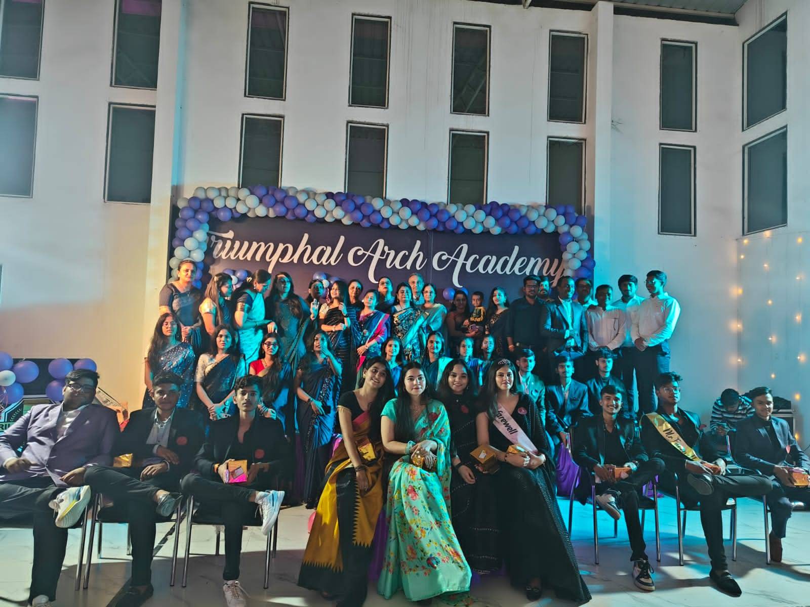 Triumphal Arch Academy campus 5