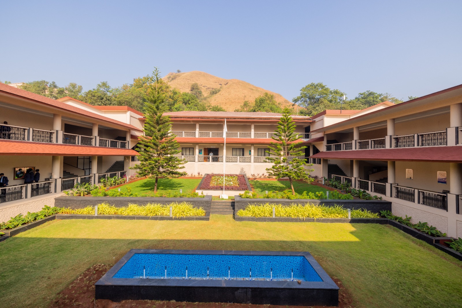 Sanjay Ghodawat International School campus 1