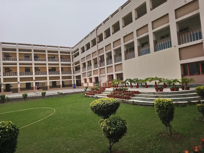 MGN Public School campus 1