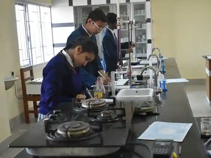 Sacred Heart School campus 6