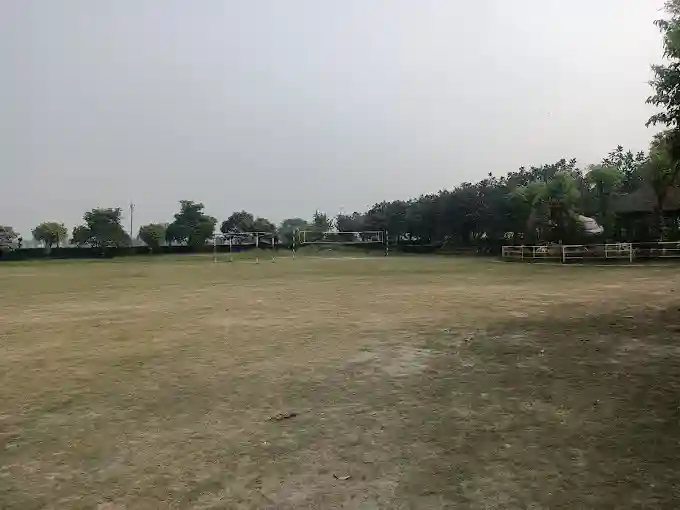 Monad Public School campus 5